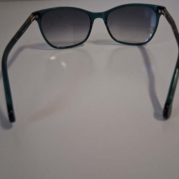 Carolina Herrera SHE652V 0874 Sunglasses – Brand New - Picture 3 of 5